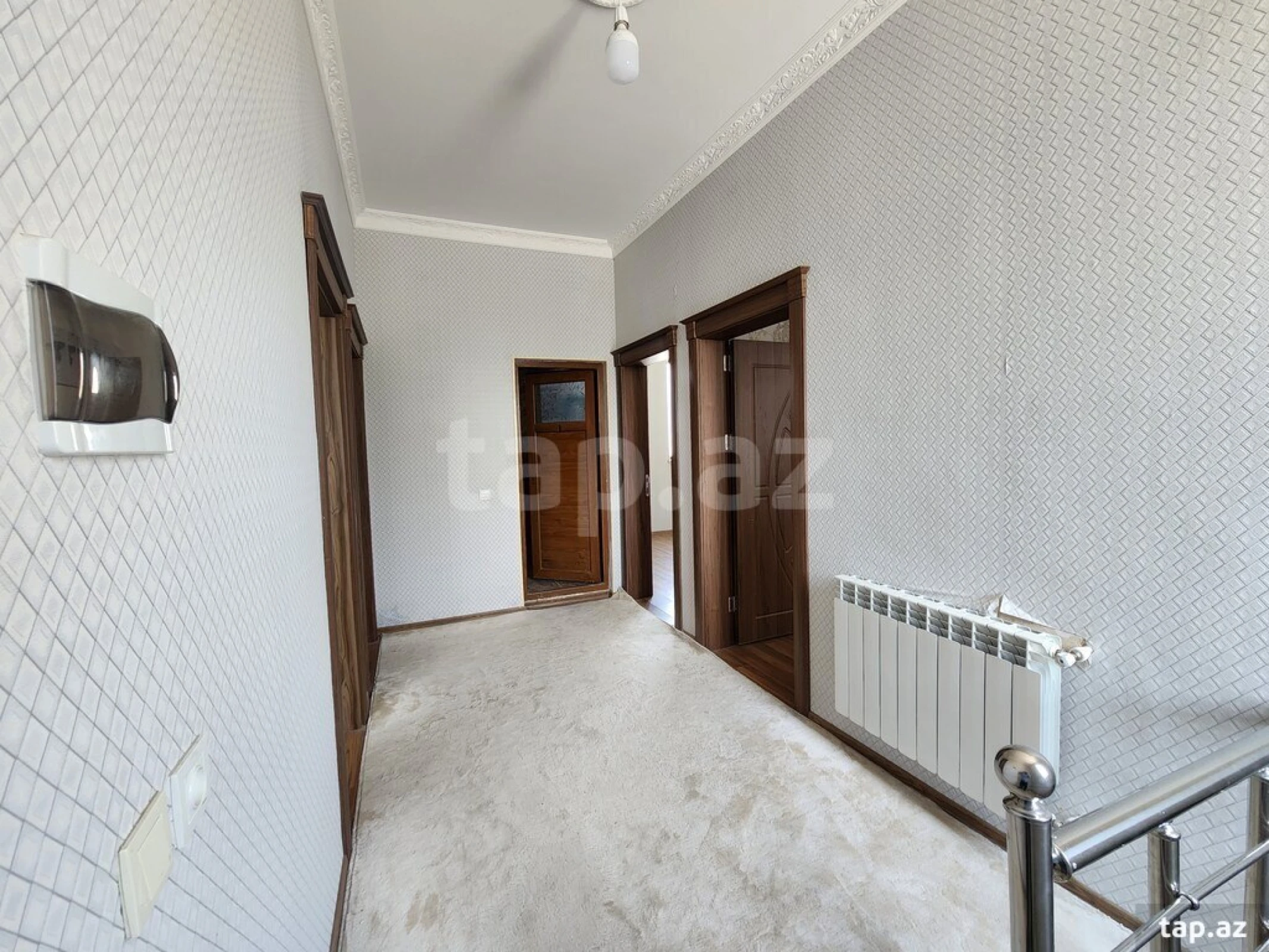 Satılır 7 otaqlı həyət evi 310.9 m²