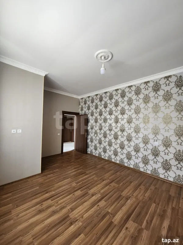 Satılır 7 otaqlı həyət evi 310.9 m²