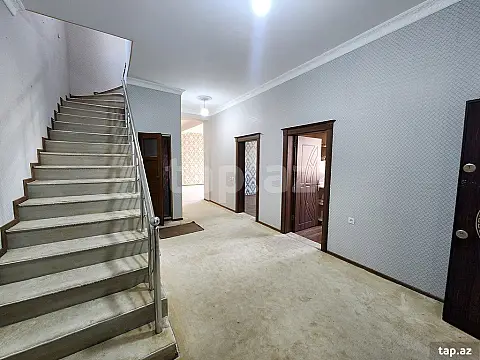 Satılır 7 otaqlı həyət evi 310.9 m²