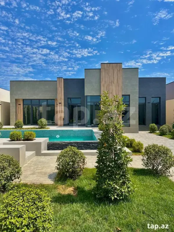 Satılır 4 otaqlı həyət evi 200 m²