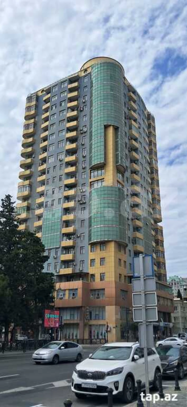 Satılır 5 otaqlı yeni tikili 230 m²