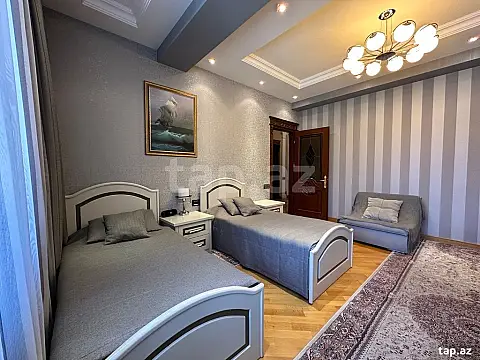 Satılır 5 otaqlı yeni tikili 230 m²