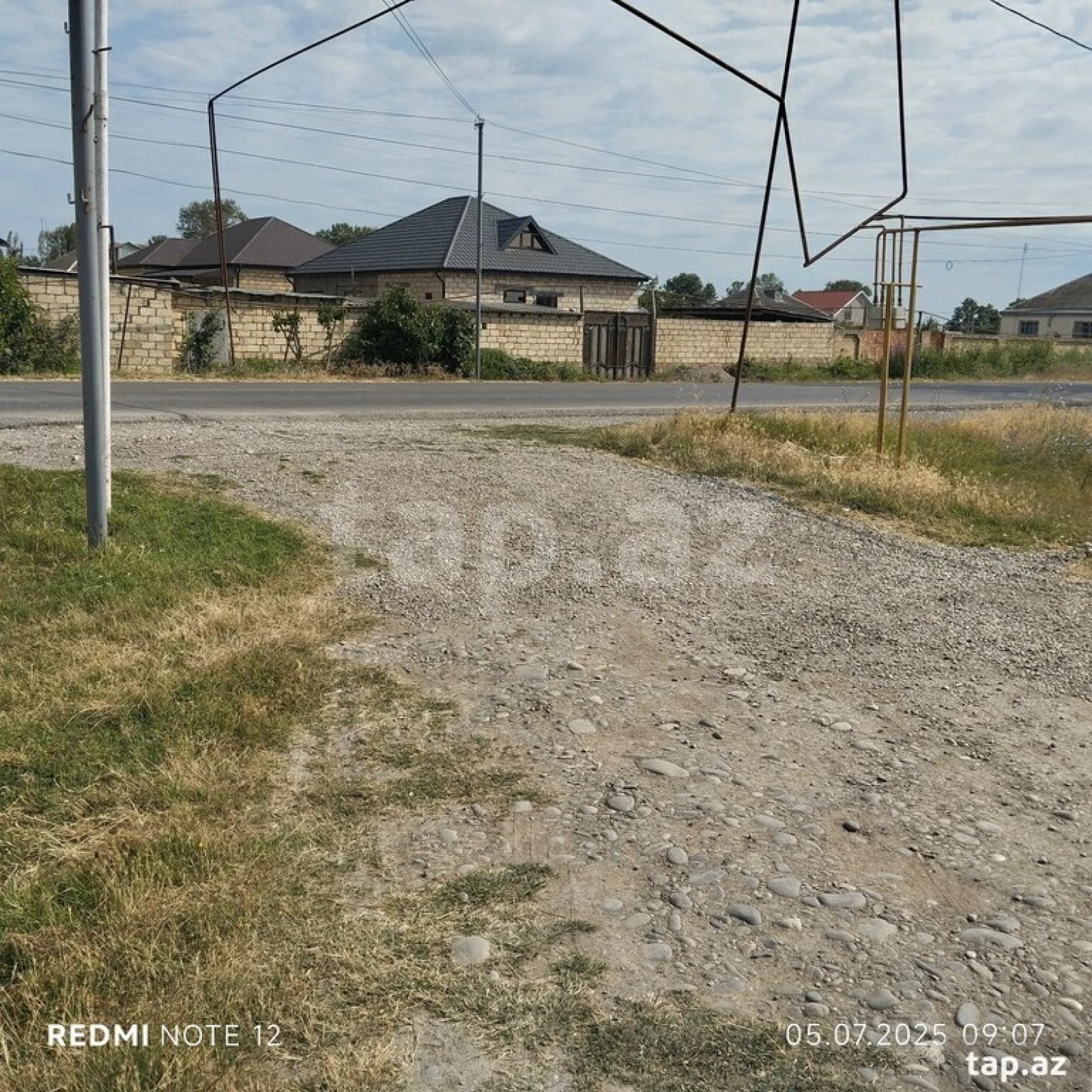 Satılır torpaq sahəsi