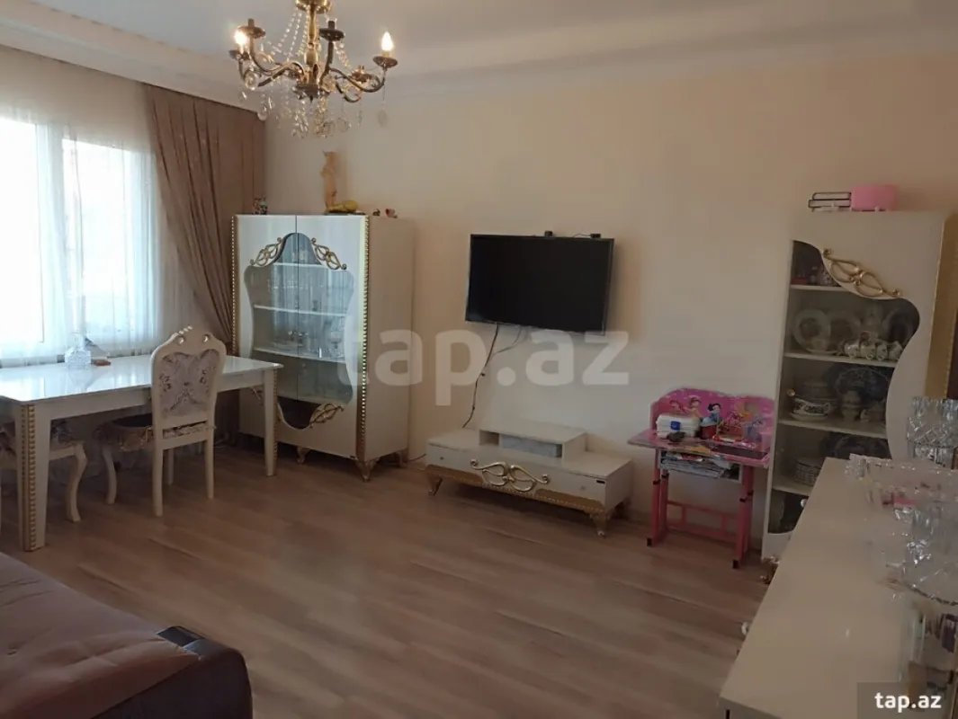 Satılır 2 otaqlı mənzil 58 m²