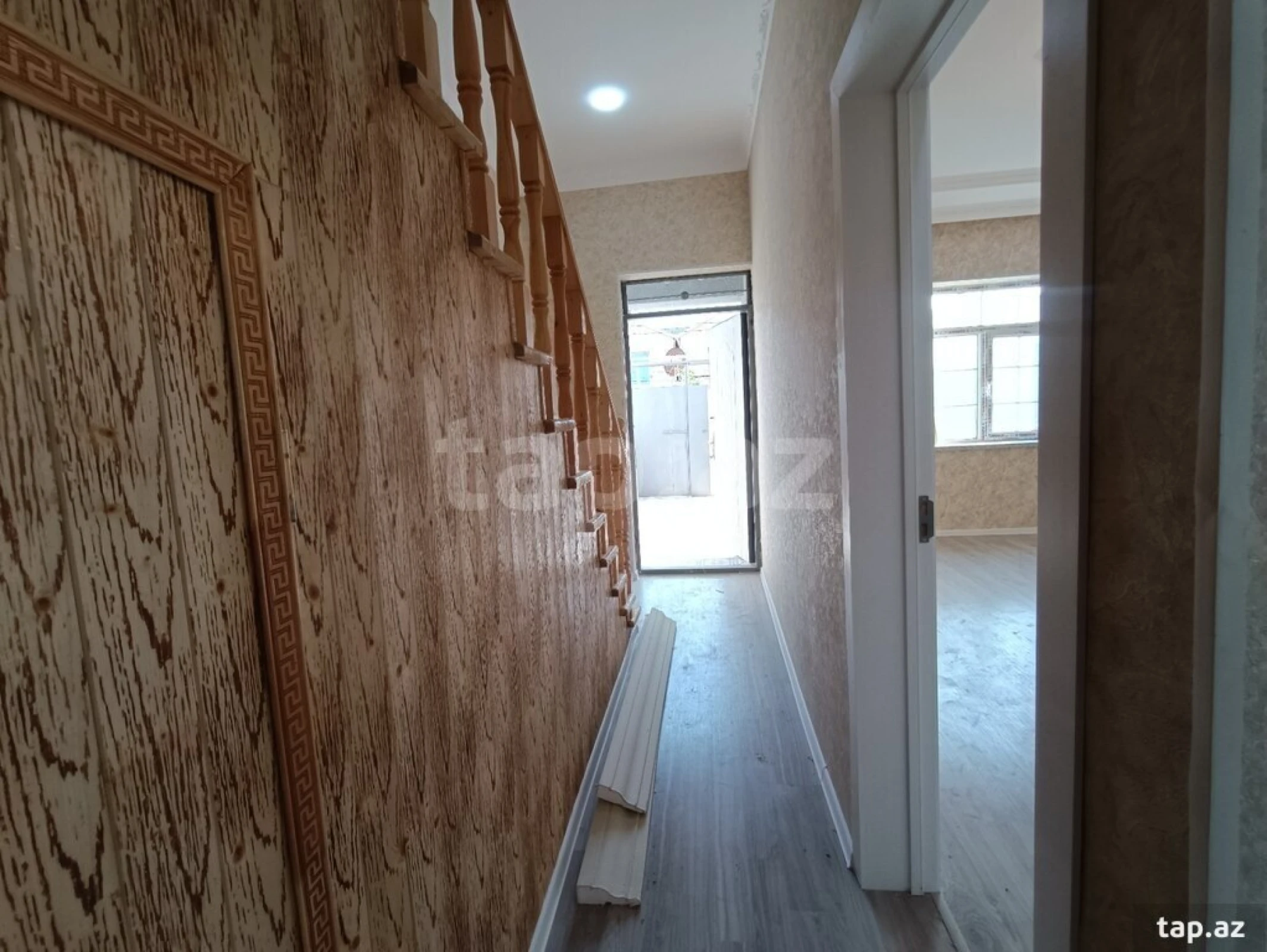 Satılır 4 otaqlı həyət evi