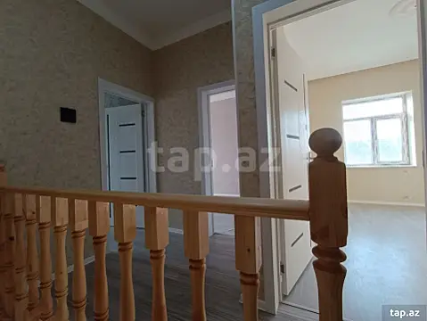 Satılır 4 otaqlı həyət evi