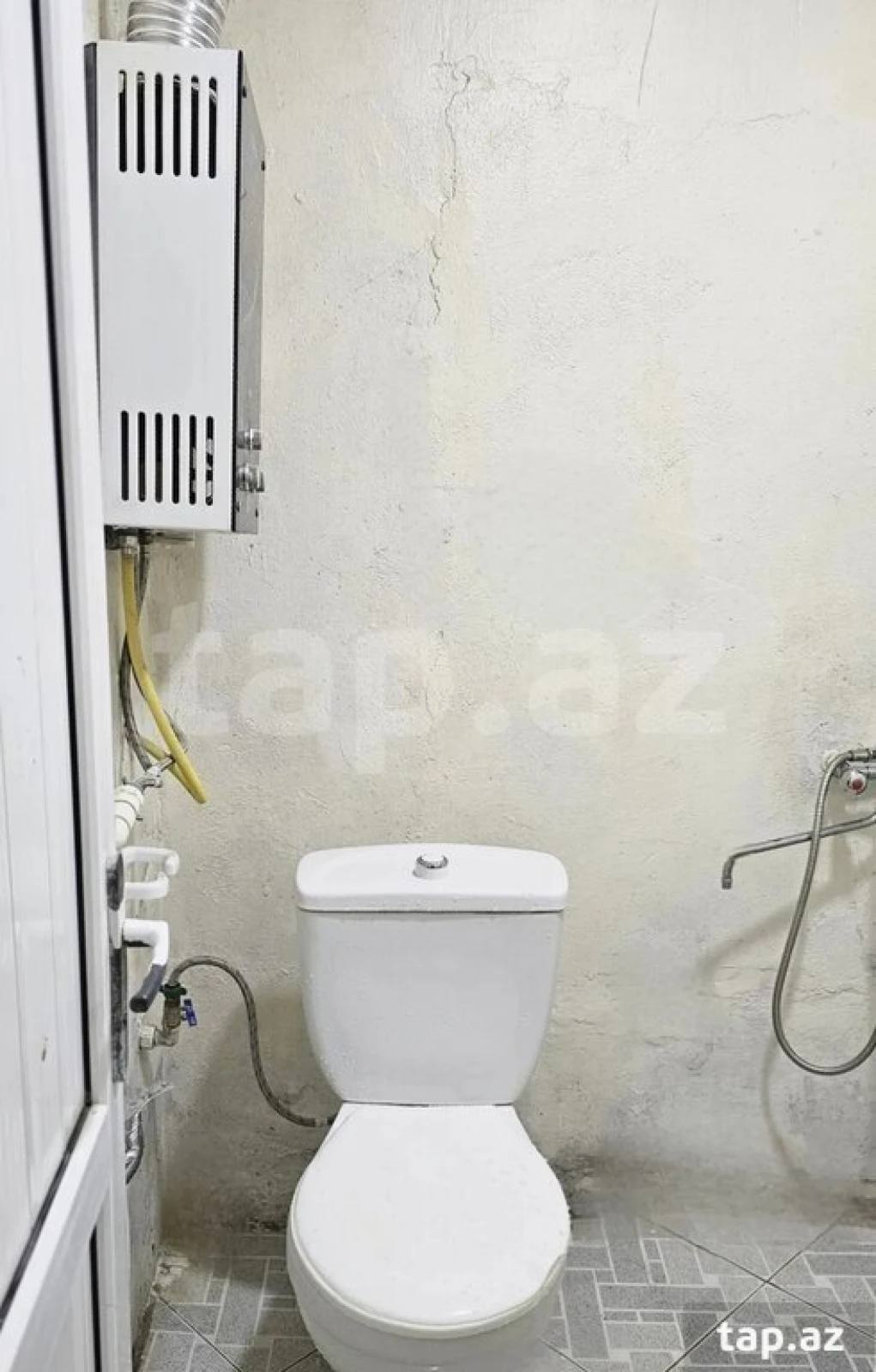 Kirayə verilir 2 otaqlı həyət evi