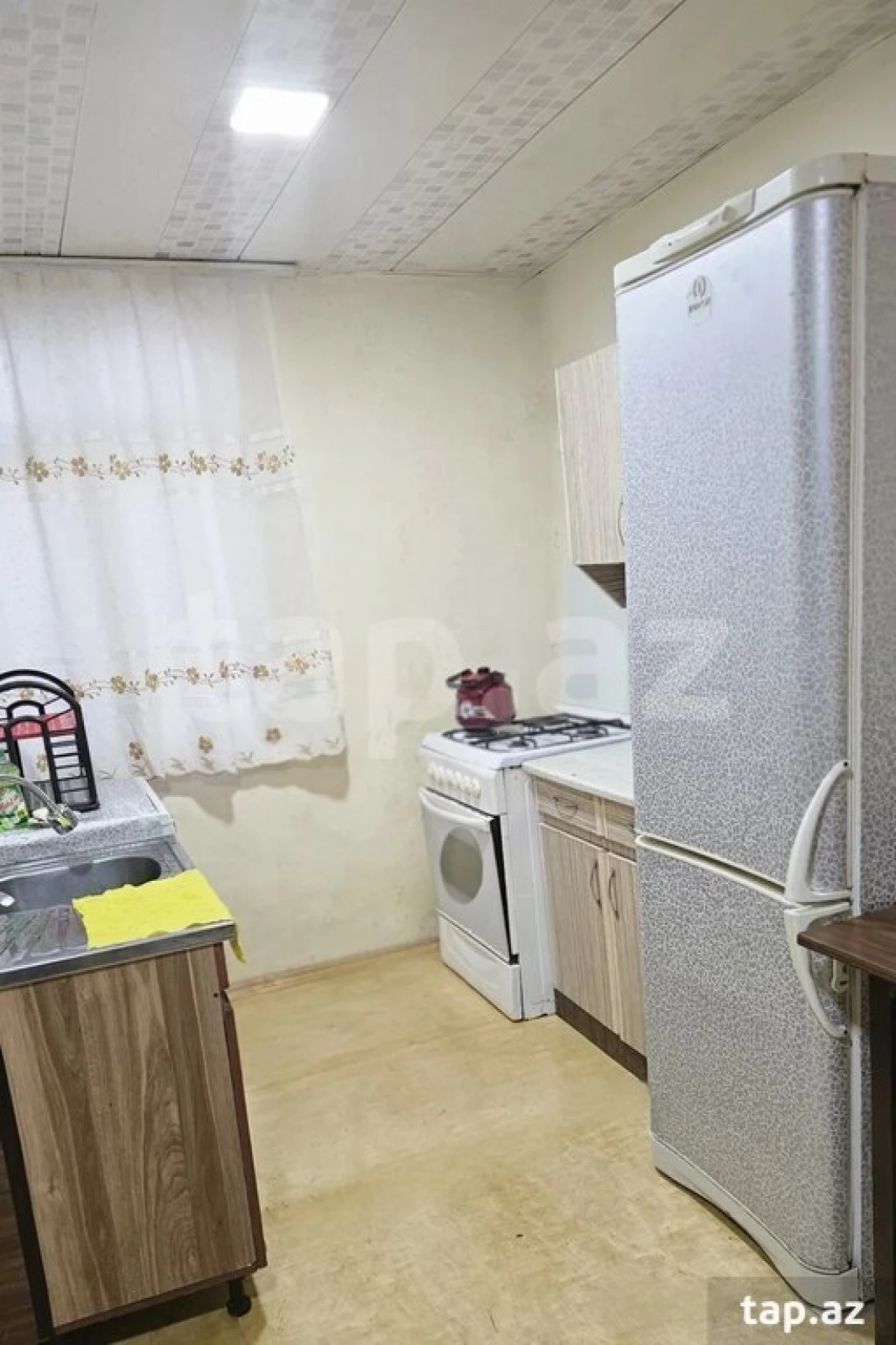 Kirayə verilir 2 otaqlı həyət evi