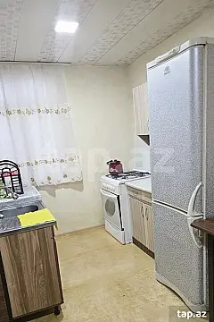 Kirayə verilir 2 otaqlı həyət evi