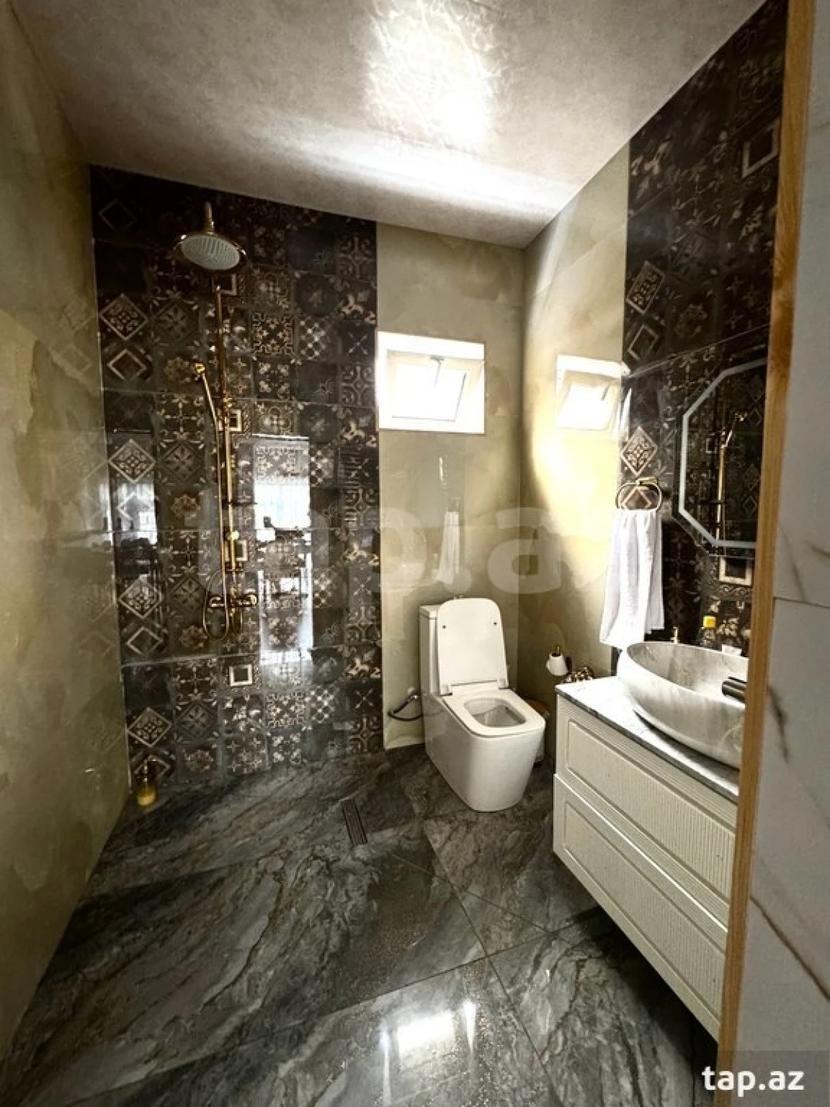 Kirayə verilir 3 otaqlı həyət evi