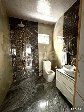 Kirayə verilir 3 otaqlı həyət evi