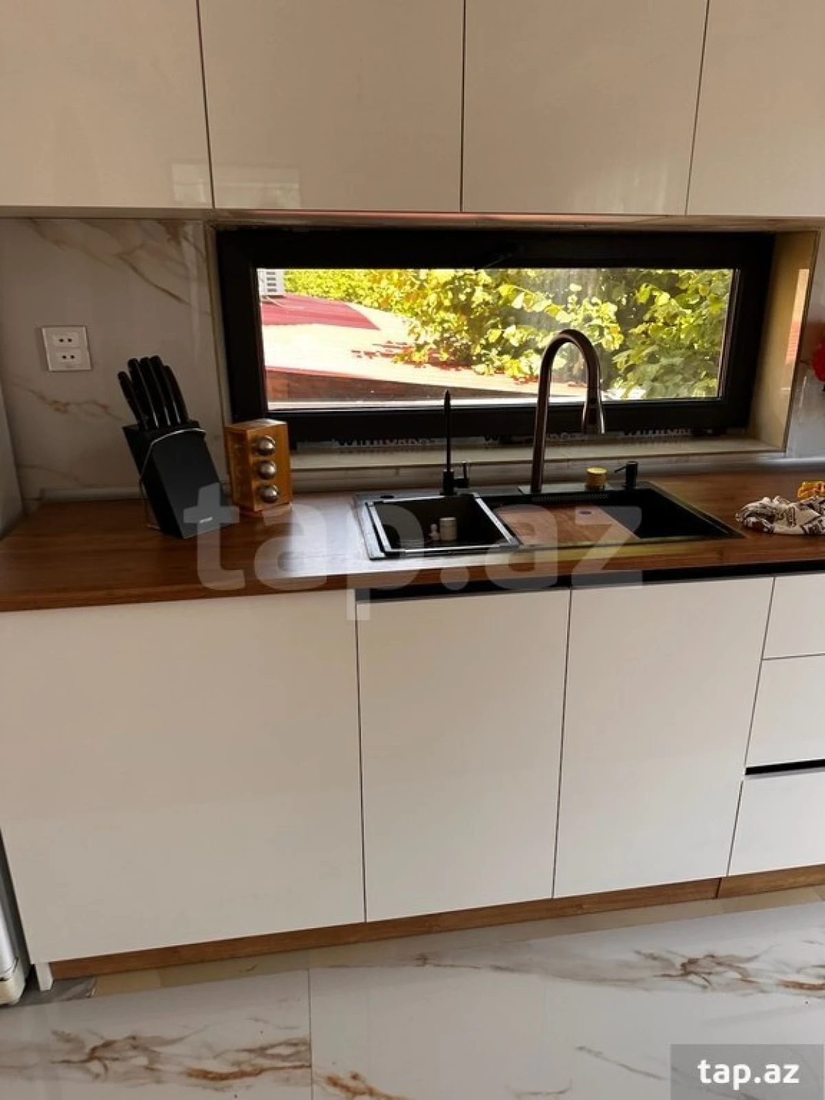 Kirayə verilir 3 otaqlı həyət evi