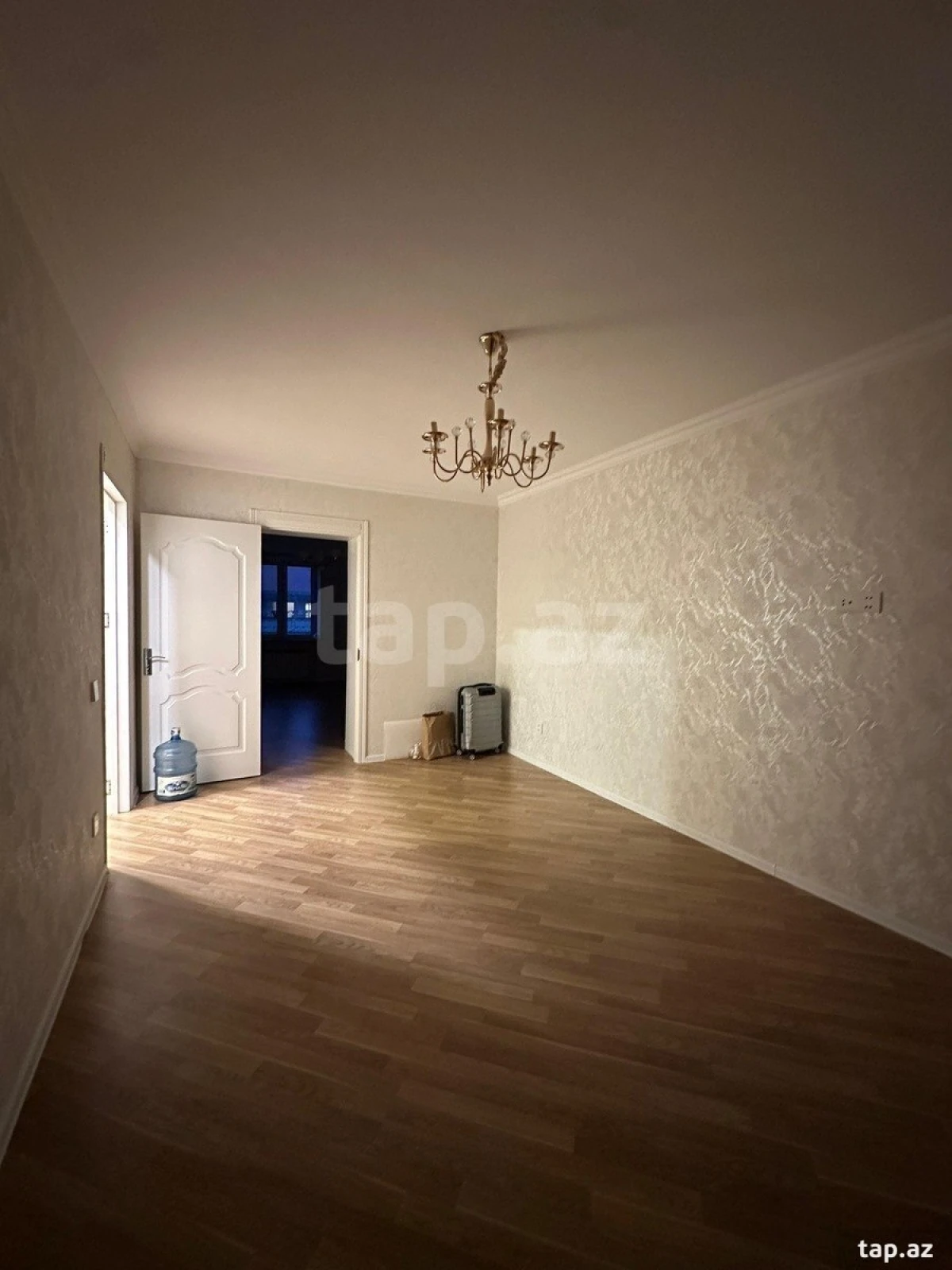Satılır 2 otaqlı mənzil 50 m²