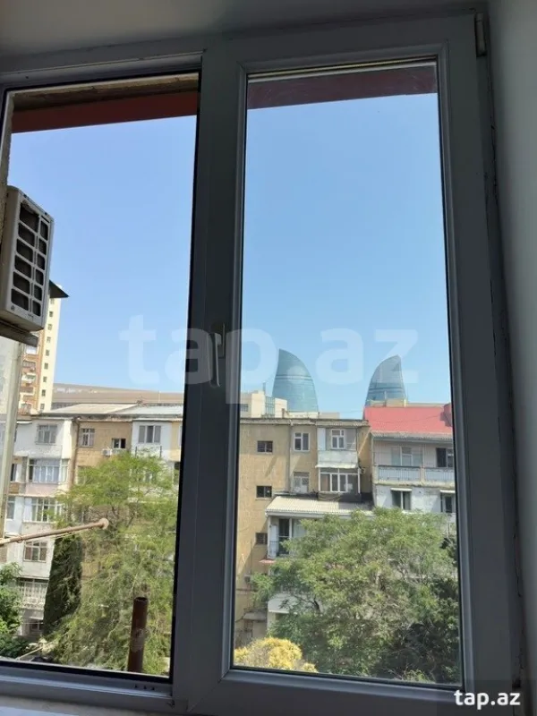 Satılır 2 otaqlı mənzil 50 m²