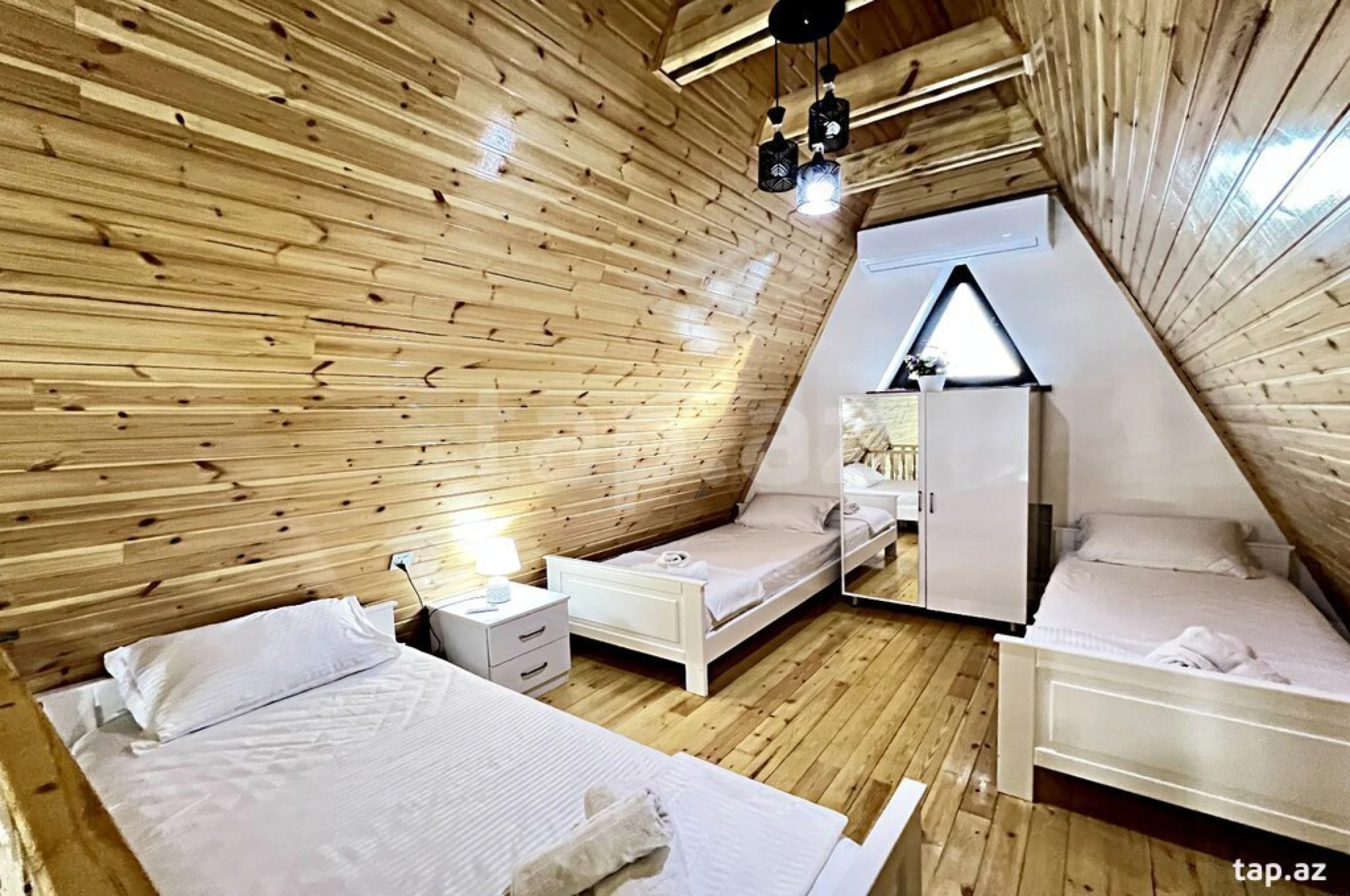 Kirayə verilir 2 otaqlı həyət evi