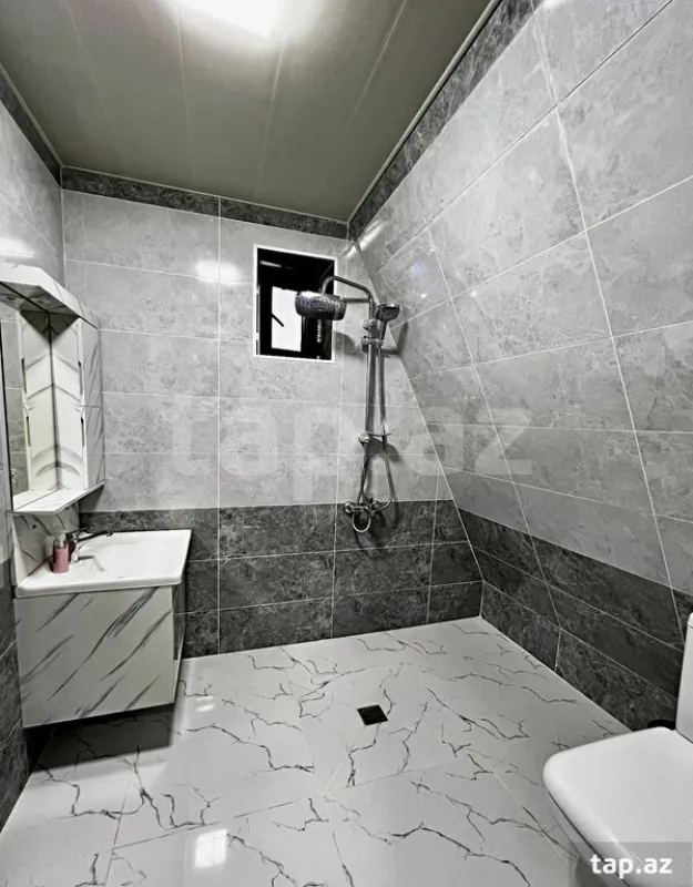 Kirayə verilir 2 otaqlı həyət evi