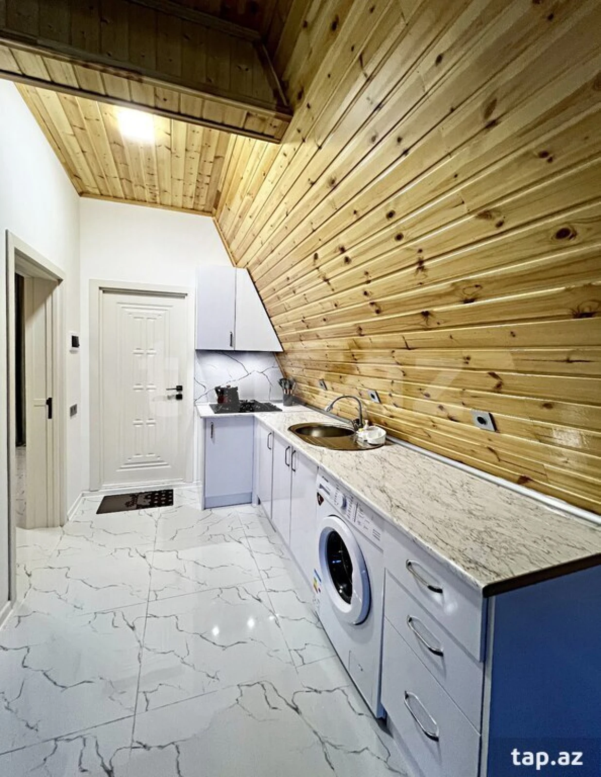 Kirayə verilir 2 otaqlı həyət evi