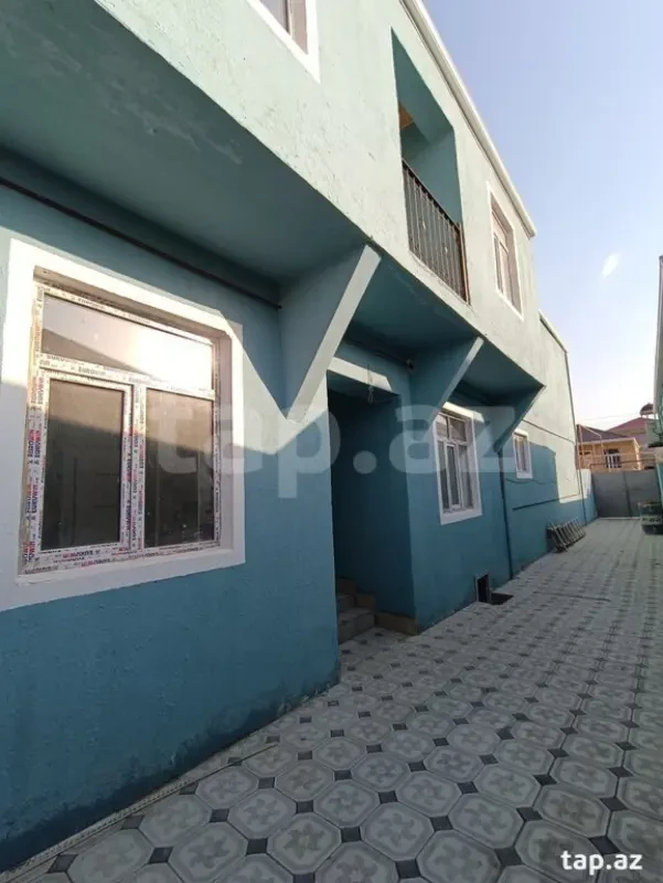 Satılır 4 otaqlı həyət evi 120 m²