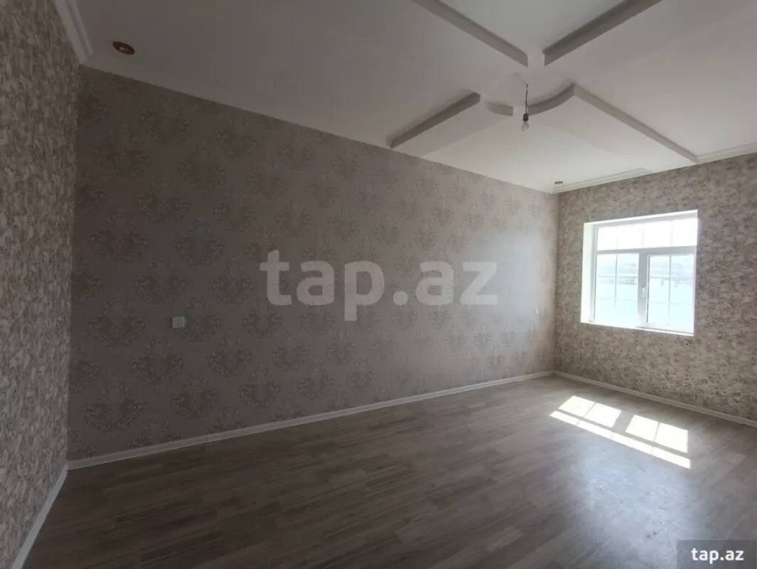 Satılır 3 otaqlı həyət evi