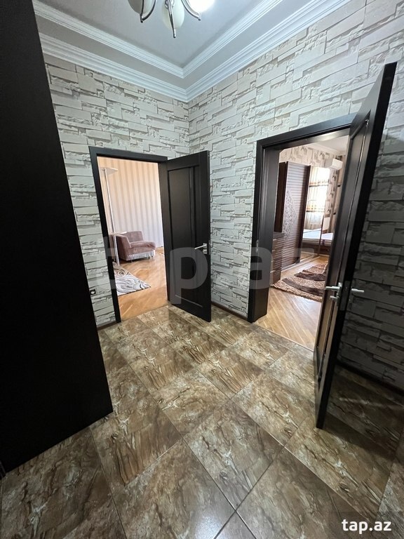 Kirayə verilir 3 otaqlı yeni tikili 90 m²