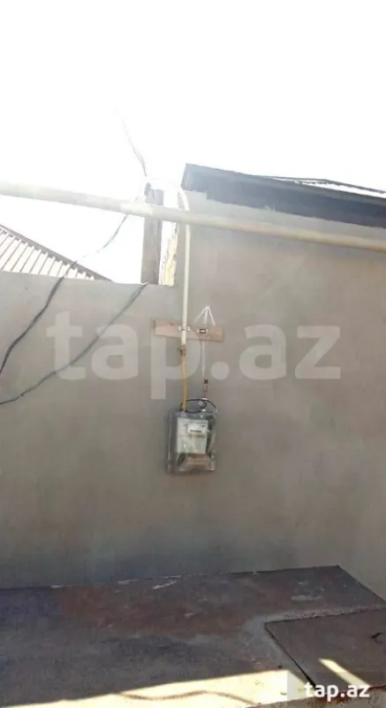 Satılır 5 otaqlı həyət evi