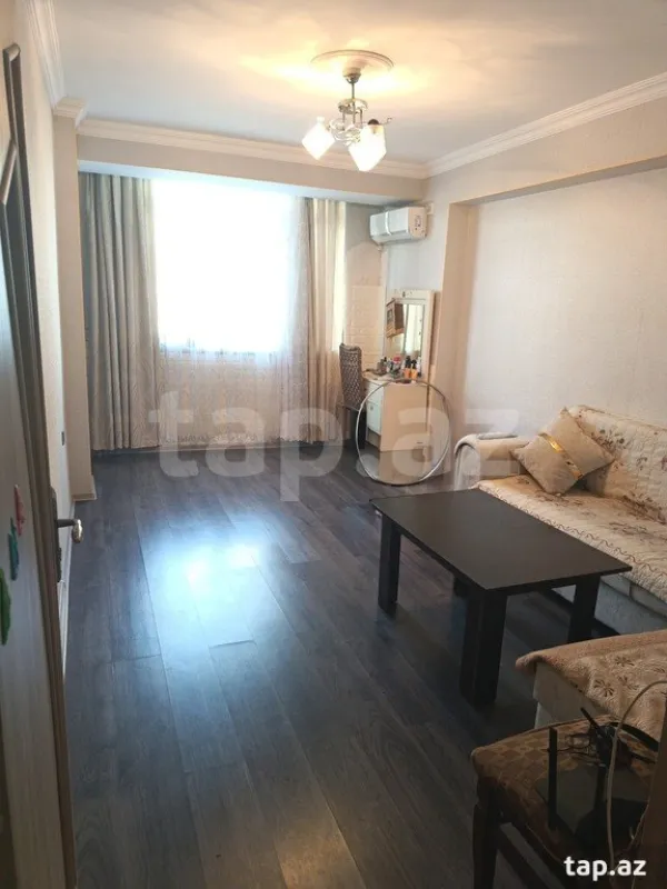 Satılır 2 otaqlı mənzil 40 m²