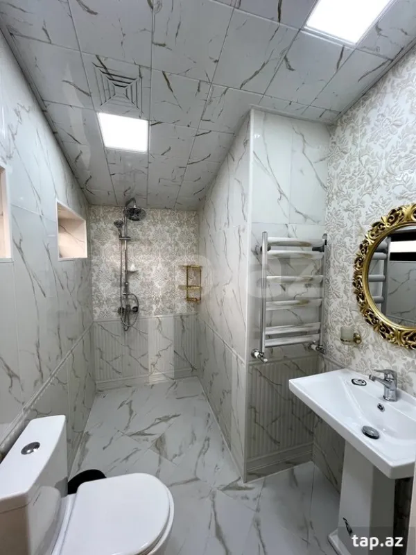 Satılır 7 otaqlı həyət evi
