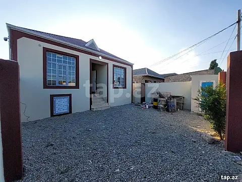 Satılır 4 otaqlı həyət evi — Bakı, Binə 4 otaq