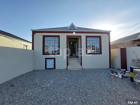 Satılır 4 otaqlı həyət evi