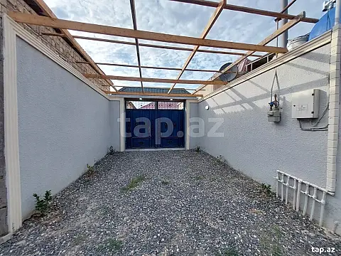 Satılır 4 otaqlı həyət evi