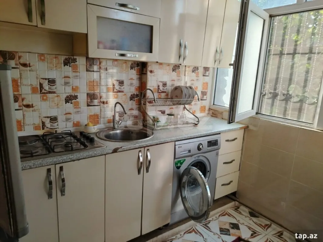Kirayə verilir 3 otaqlı mənzil 86 m²