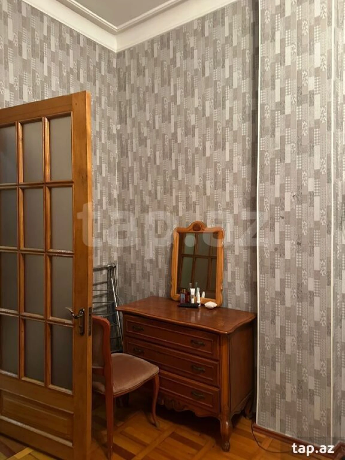 Kirayə verilir 2 otaqlı mənzil 75 m²