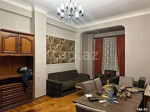 Kirayə verilir 2 otaqlı mənzil 75 m² — Bakı, Nizami 2 otaq 75.00 m²