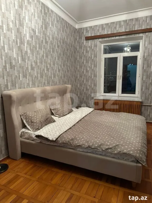 Kirayə verilir 2 otaqlı mənzil 75 m²