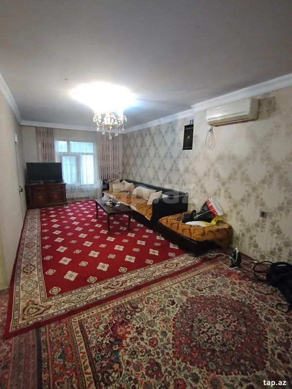 Satılır 3 otaqlı həyət evi