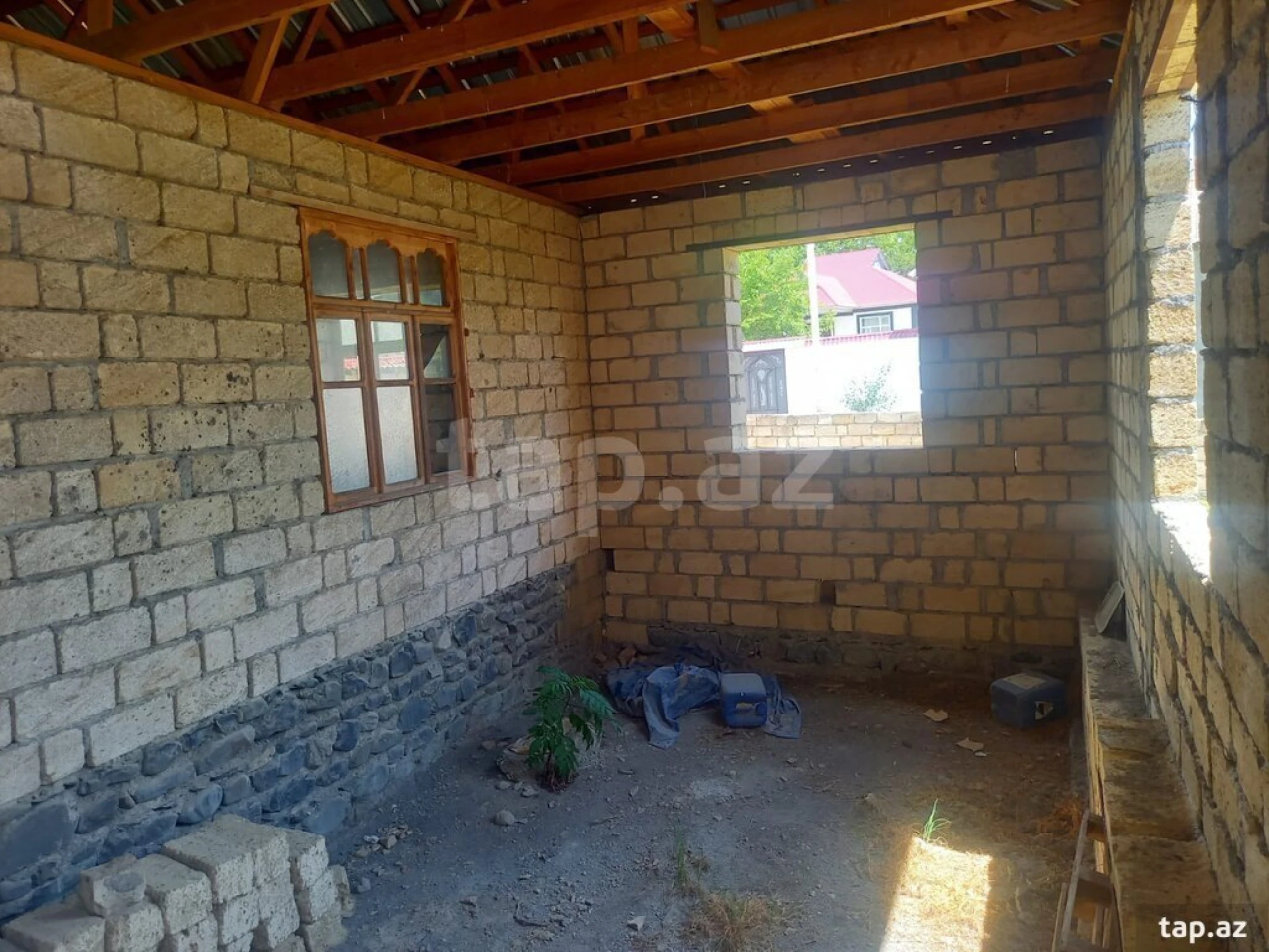 Satılır 3 otaqlı həyət evi 100 m²