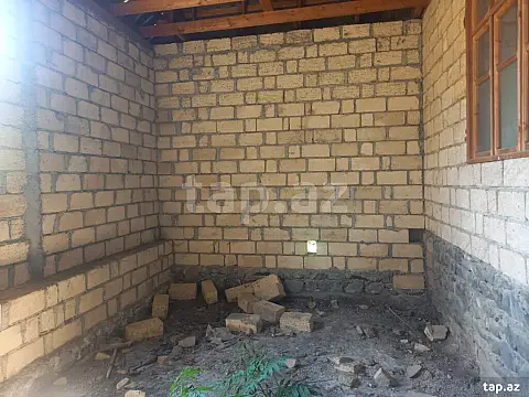 Satılır 3 otaqlı həyət evi 100 m²