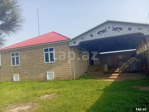 Satılır 4 otaqlı həyət evi 60 m² — Saatlı 4 otaq 60.00 m²