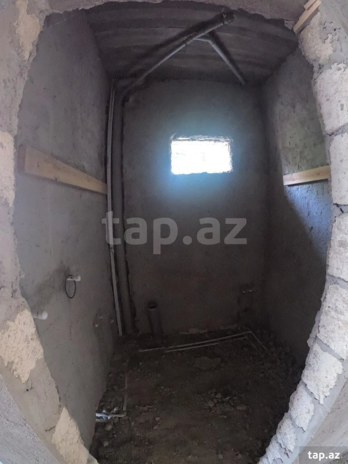 Satılır 4 otaqlı həyət evi