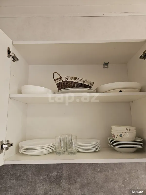 Kirayə verilir 4 otaqlı həyət evi