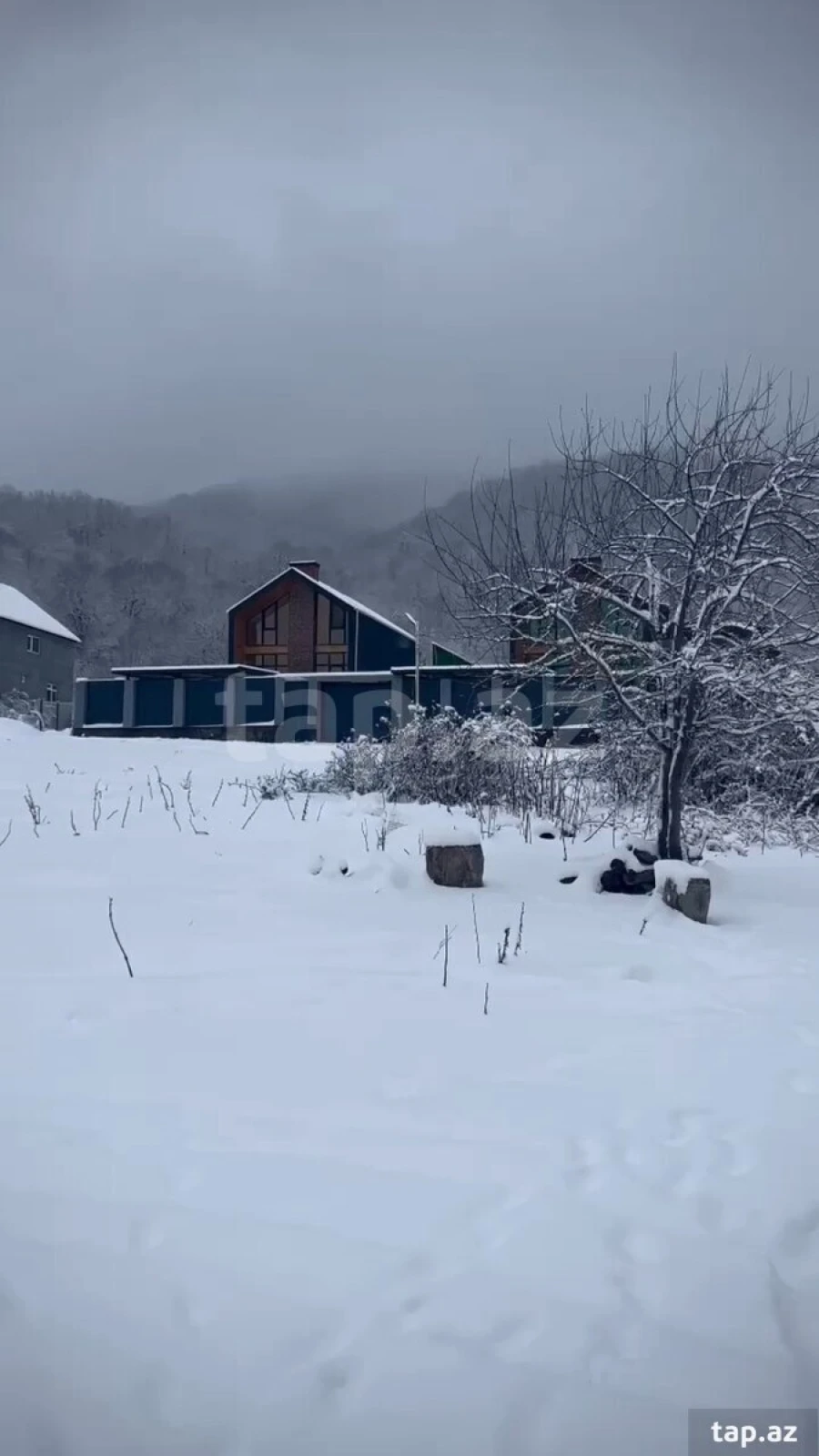 Kirayə verilir 4 otaqlı həyət evi