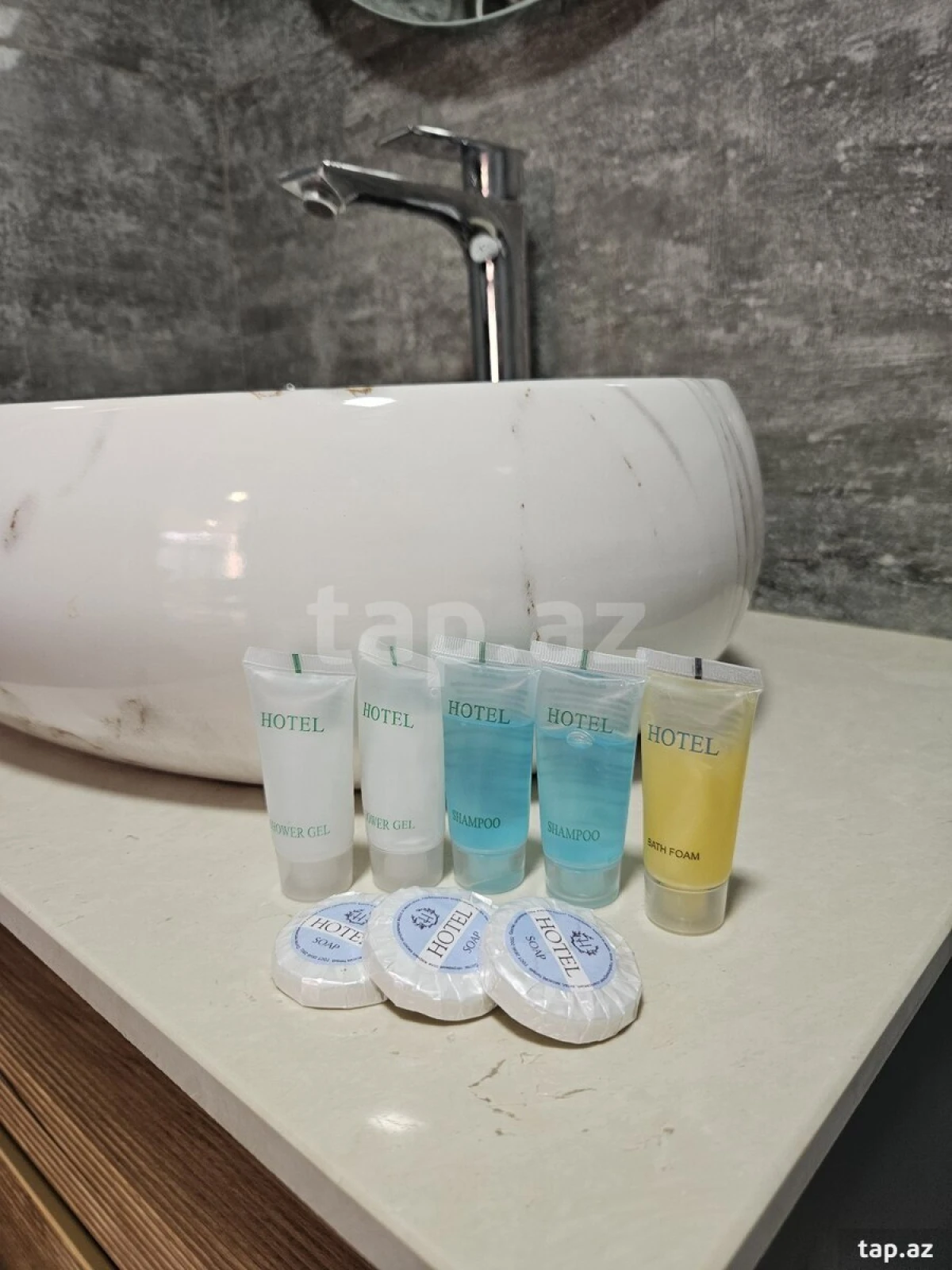 Kirayə verilir 4 otaqlı həyət evi