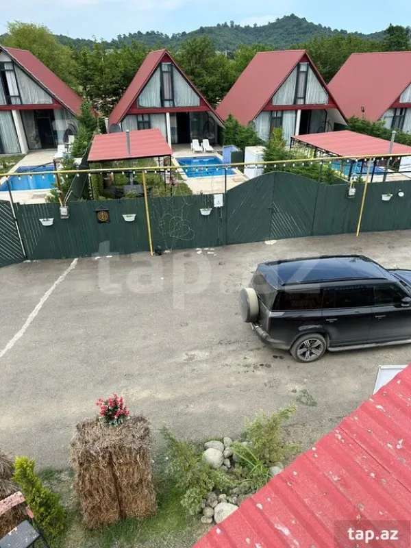 Kirayə verilir 4 otaqlı həyət evi