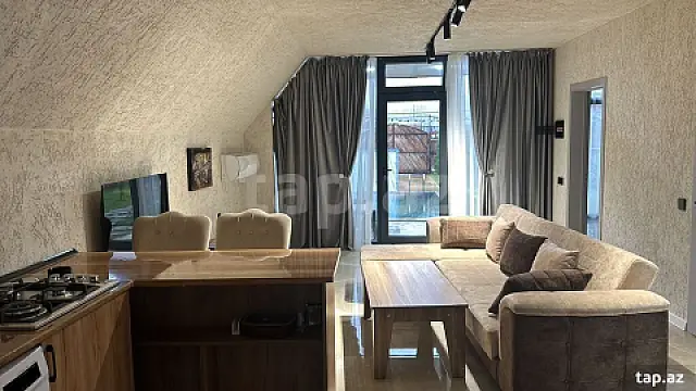 Kirayə verilir 4 otaqlı həyət evi