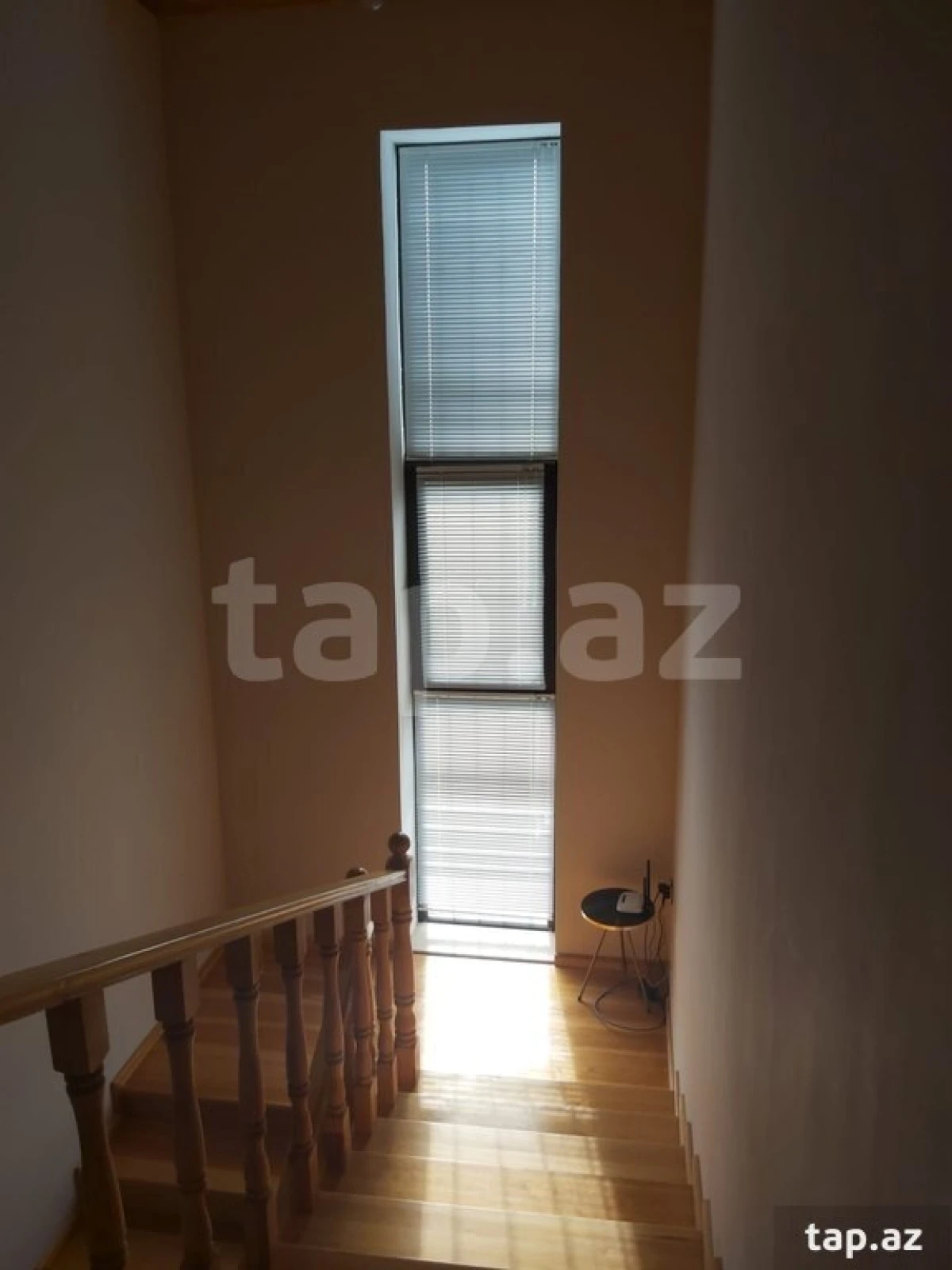 Satılır 6 otaqlı həyət evi