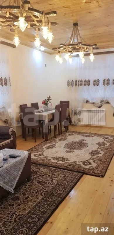 Satılır 6 otaqlı həyət evi