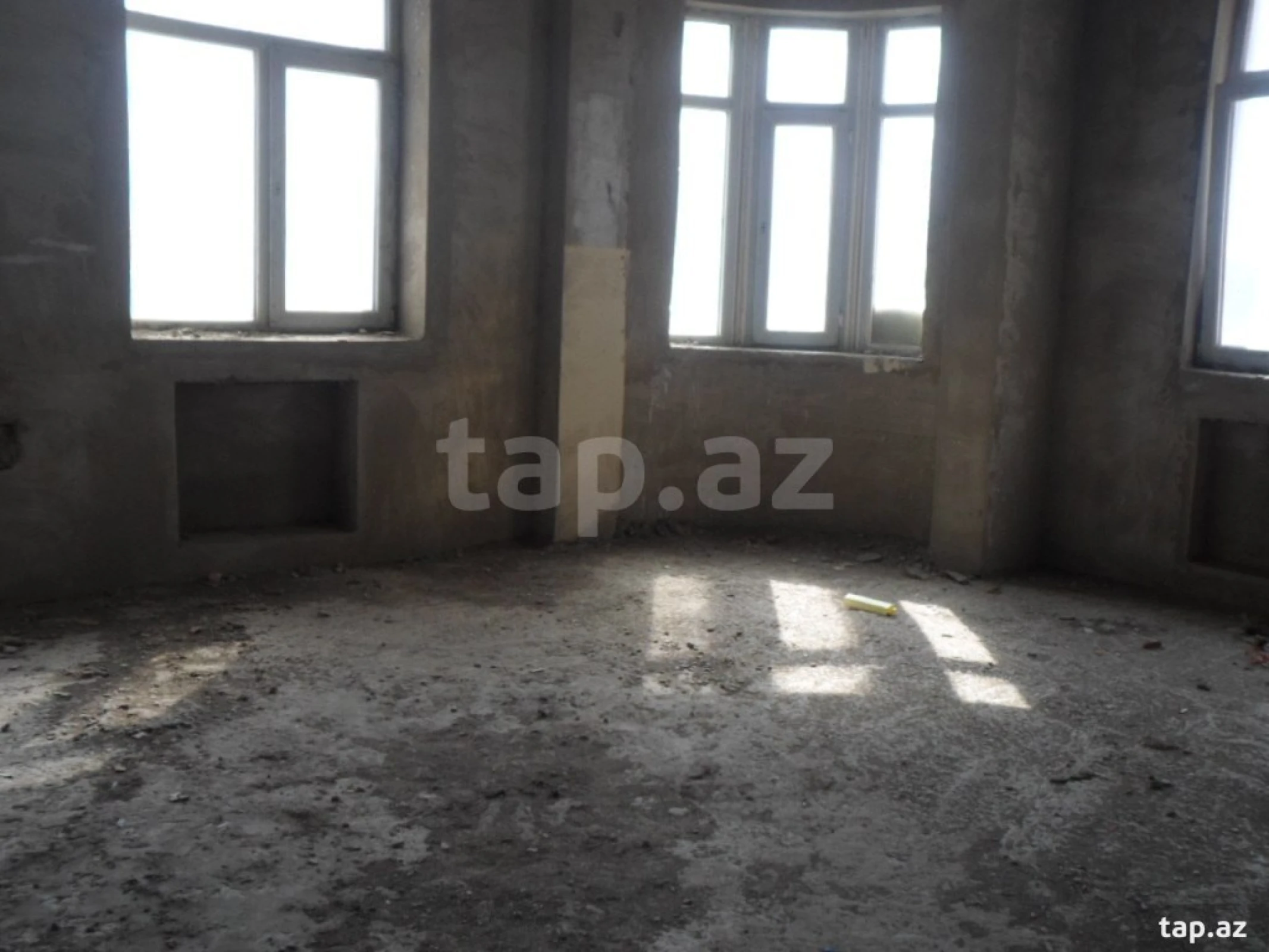 Satılır 3 otaqlı yeni tikili 148 m²