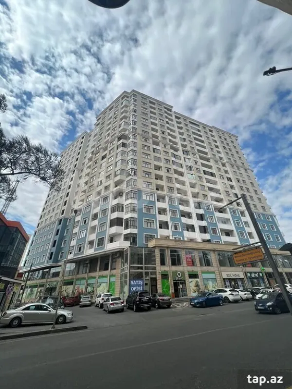 Satılır 3 otaqlı yeni tikili 148 m²