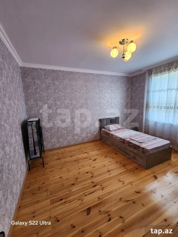 Kirayə verilir 5 otaqlı həyət evi 140 m²