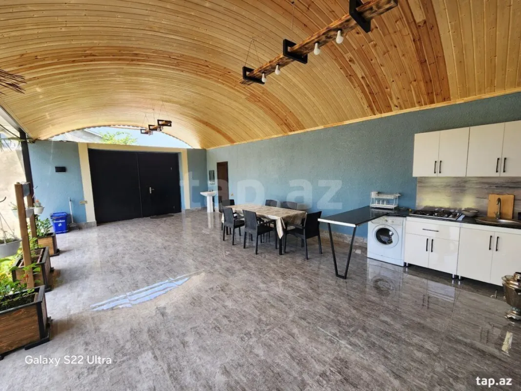 Kirayə verilir 5 otaqlı həyət evi 140 m²